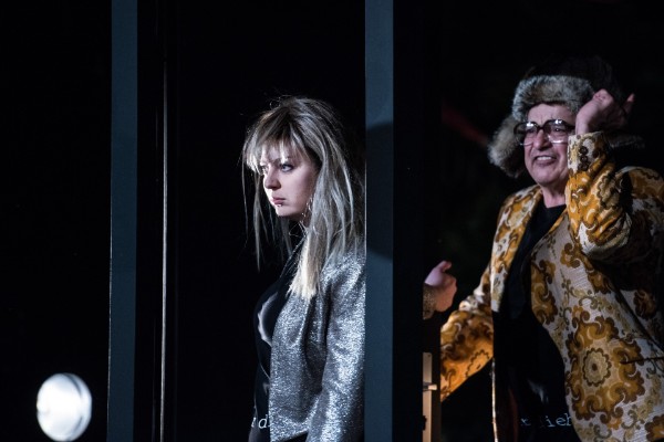 Julia Apfelthaler - Julia, Massoud Baygan - Fitzke Julia Apfelthaler - Julia, Massoud Baygan - Fitzke